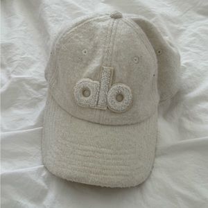 Alo Sherpa Baseball Cap in Bone OS